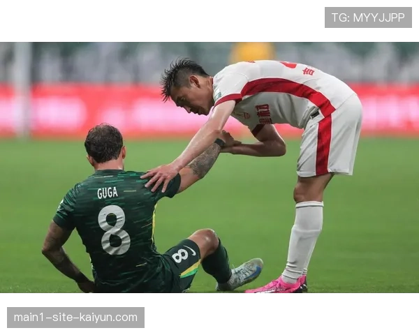 国安后防线整条拆解导致中场攻防脱节 成为制约球队摆脱困境关键因素